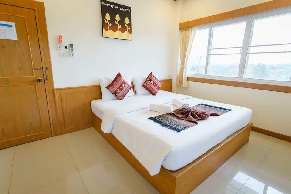 Phurua Mantra Hotel Esterno foto